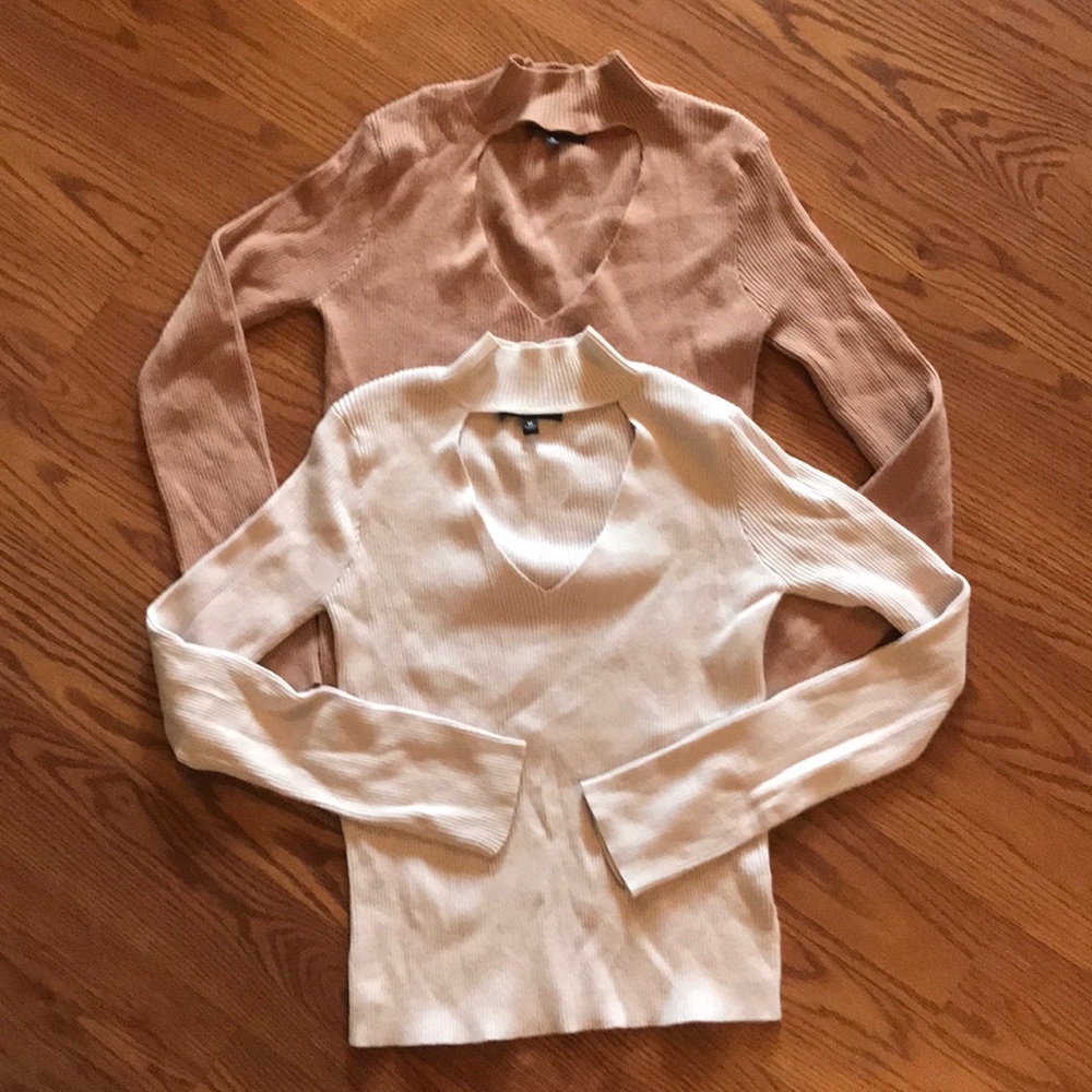 🍎KENDALL & KYLIE LOT KEY HOLE LIGHT SWEATER M